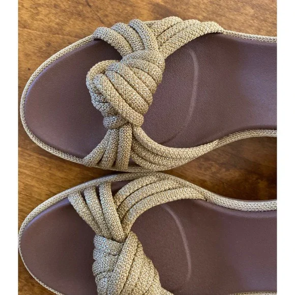 NEW Rothys The Knot Sandal Golden Shimmer Metallic Block Heel Womens 10.5 - Picture 10 of 14